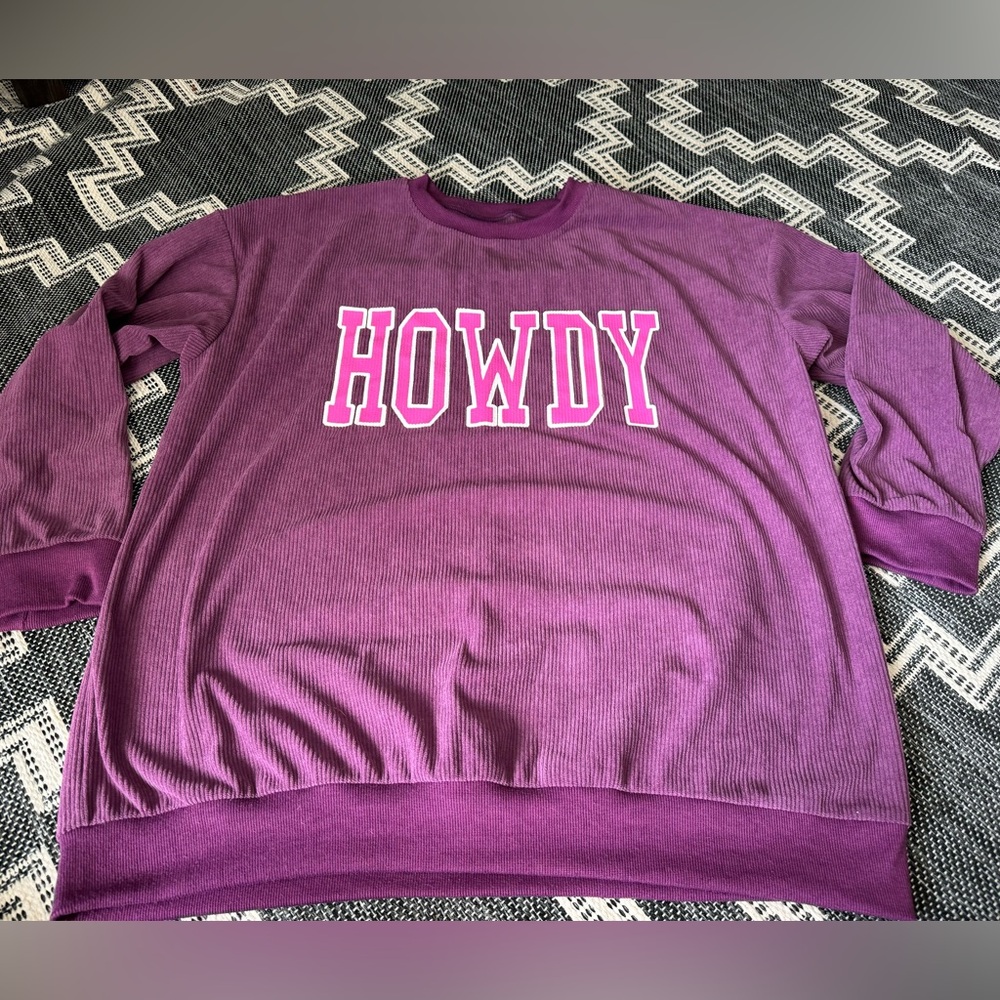 Purple oversized sweatshirt